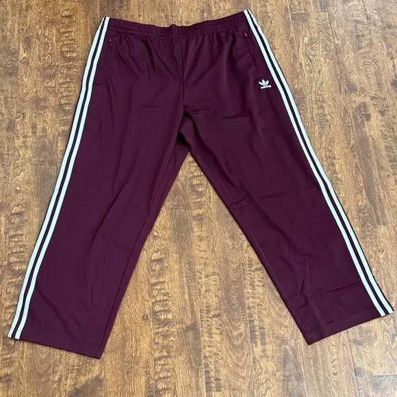 Adidas Men’s Maroon Trefoil Track Pants with White Stripes Size M - Picture 5 of 16